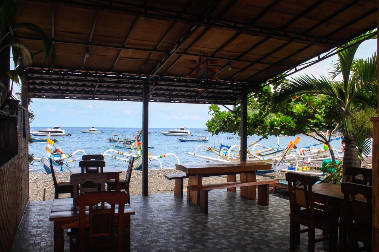 Coconut Beach Bungalows & Warung 2 Amed Kültér fotó