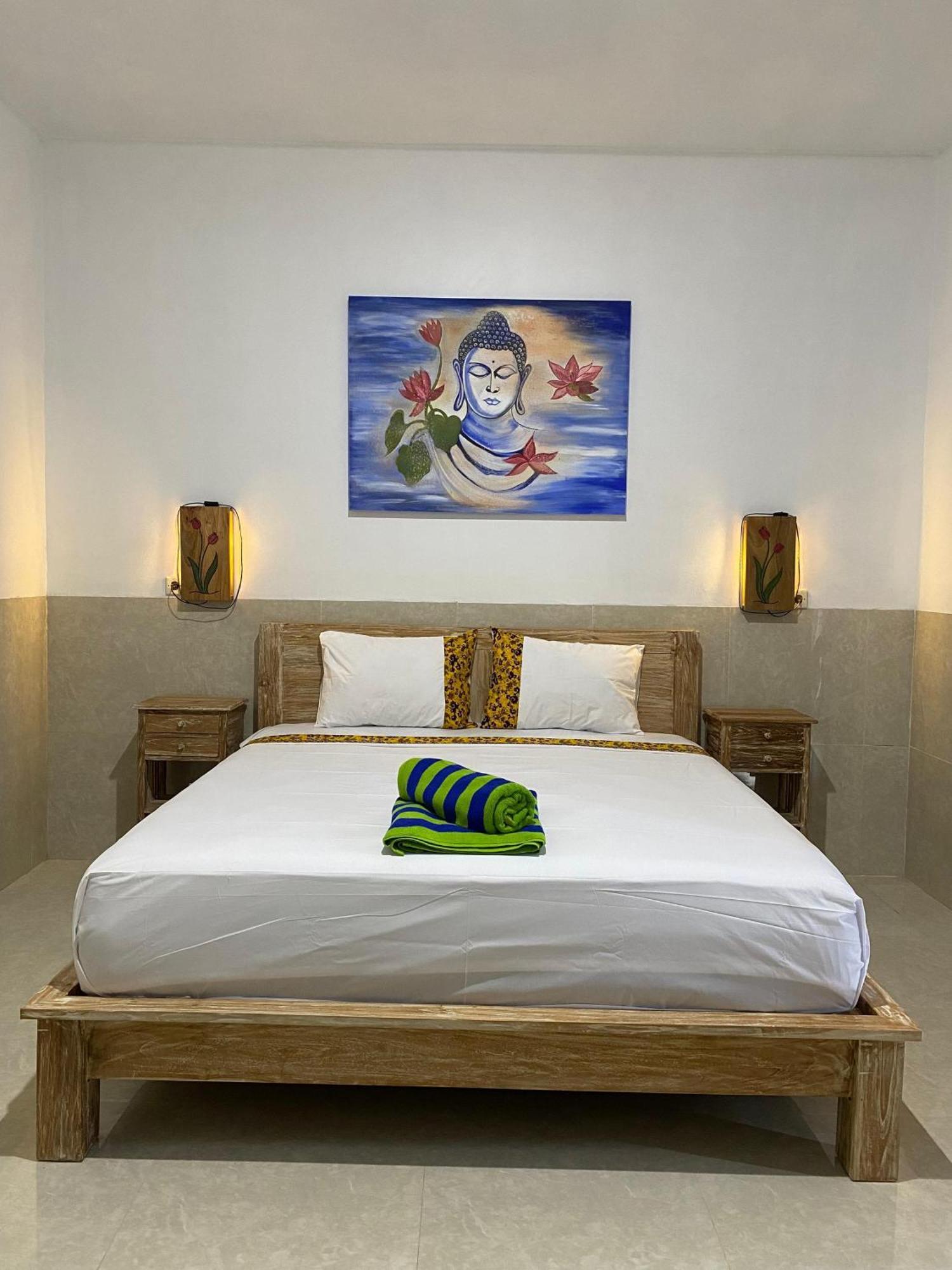 Coconut Beach Bungalows & Warung 2 Amed Kültér fotó