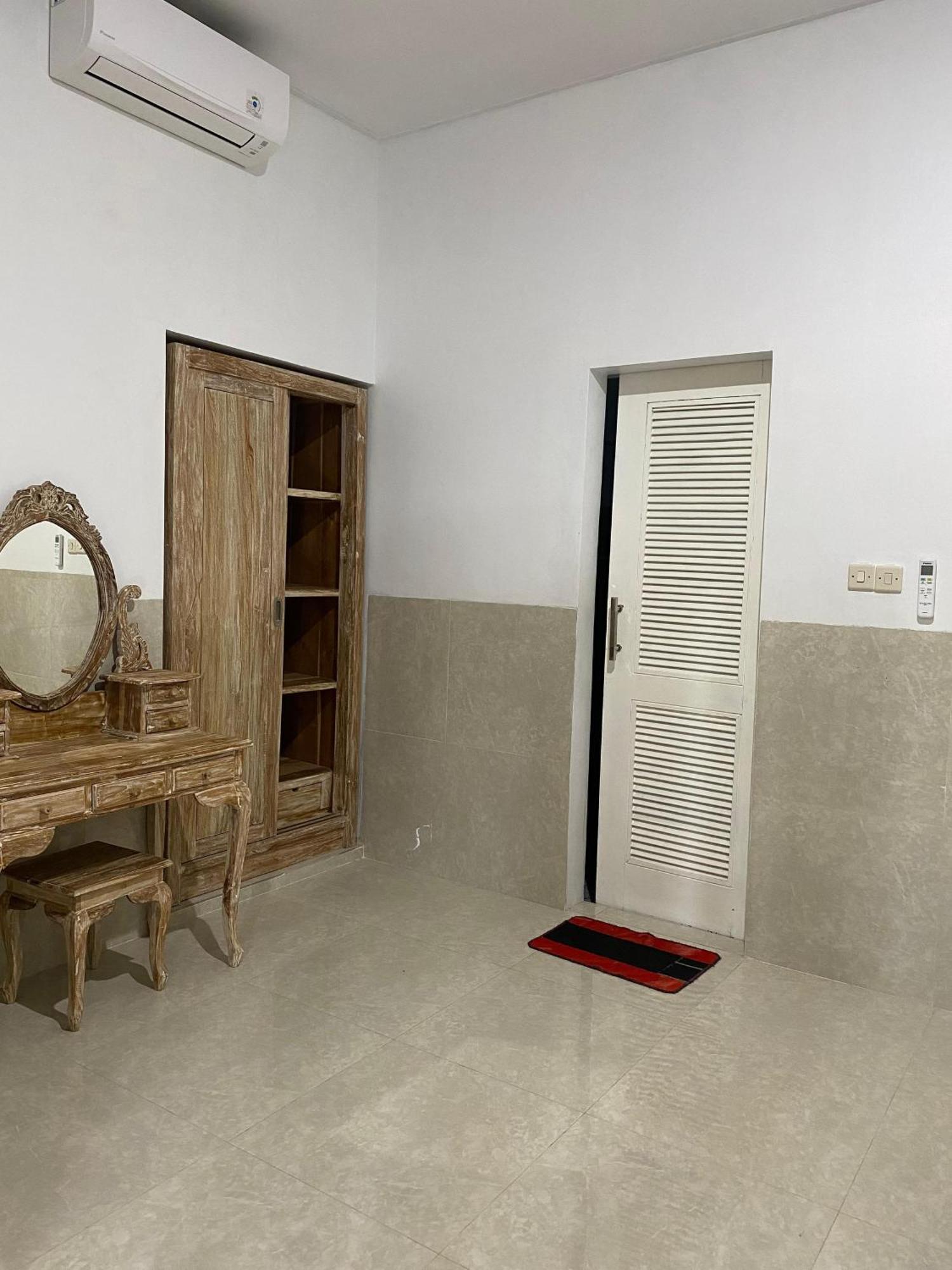 Coconut Beach Bungalows & Warung 2 Amed Kültér fotó